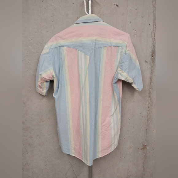 Flying "R" Ranchwear Shirt - Picture 6 of 7